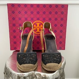 Tory Burch wedges size 6.5